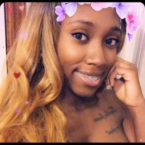 Meet your Posher, Janeshia